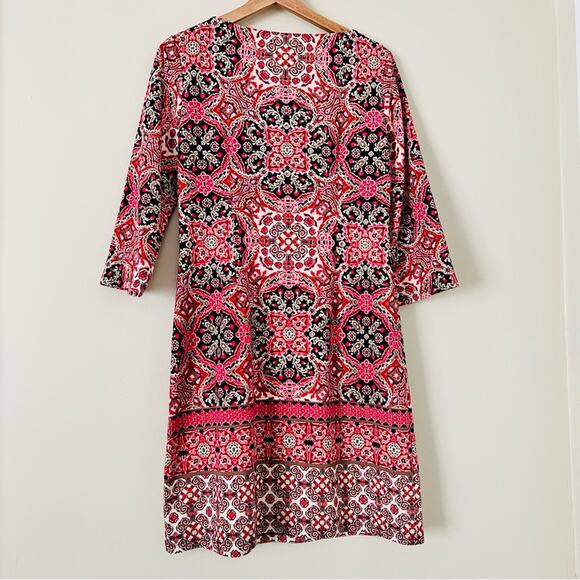 Wisp for Stitch Fix Medallion dress red pink print boat neck shift 3/4 sleeve - Picture 2 of 3